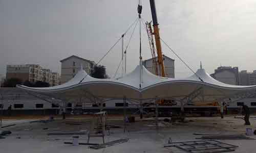 建筑行業(yè)如何看待哈爾濱膜結(jié)構(gòu)建筑